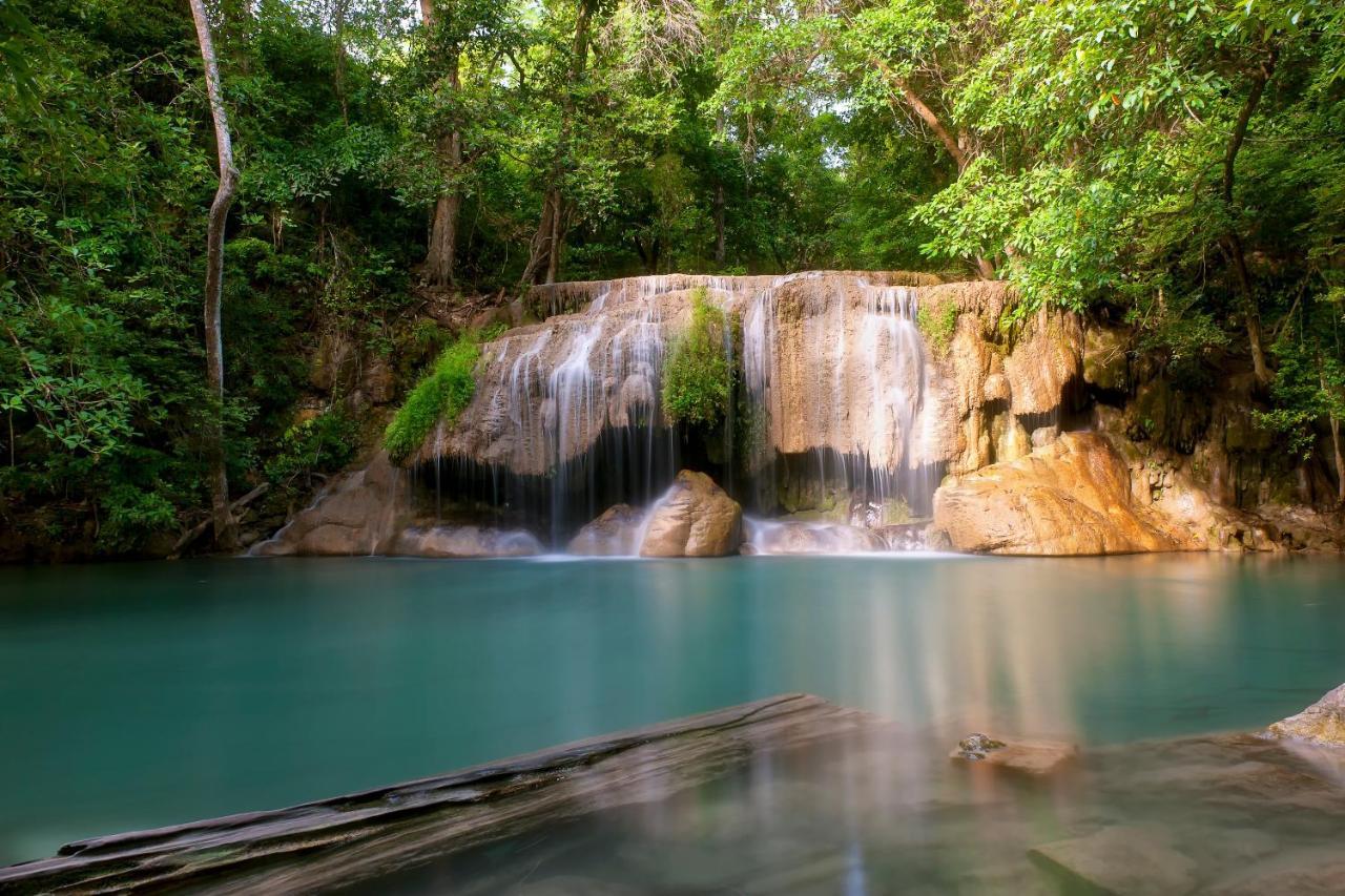 Oyo 75339 Full Frame Resort Kanchanaburi Bagian luar foto